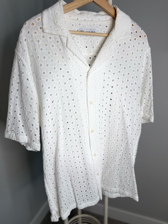 Zara Other - Zara White Eyelet Short-Sleeve Button-Down Shirt